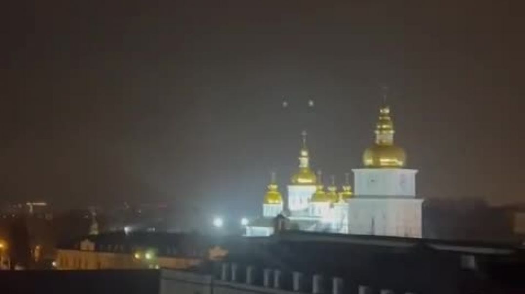 Киеве вовсю слышен гул реактивных двигателей самолетов