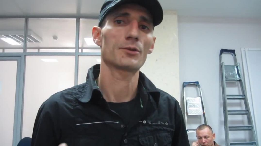 Украинский военнослужащий извиняется перед чеченцами