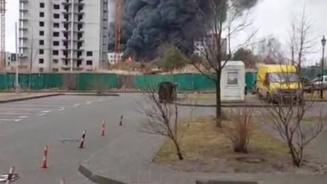 В Киеве что-то сильно горит