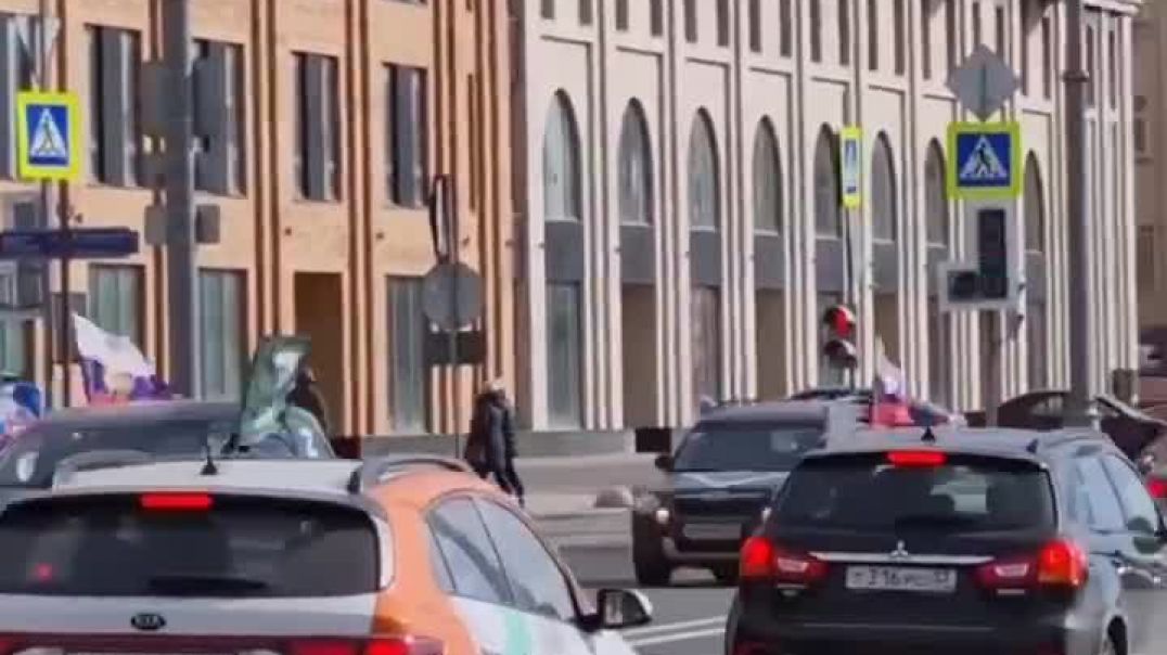 Автопробег по Москве в поддержку армии России