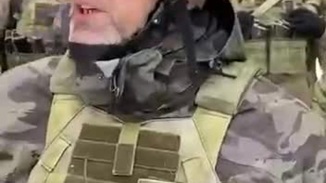Видео от Рамзана Кадырова - бойцы перегружают ящики с лапшой быстрого приготовления