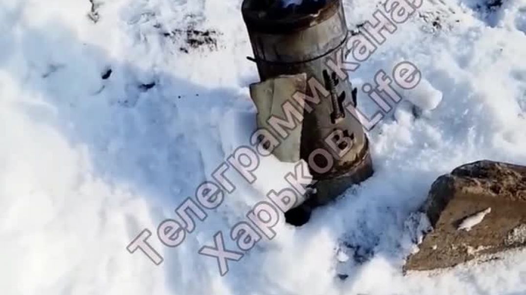 Очередной снаряд в Харькове воткнулся в землю