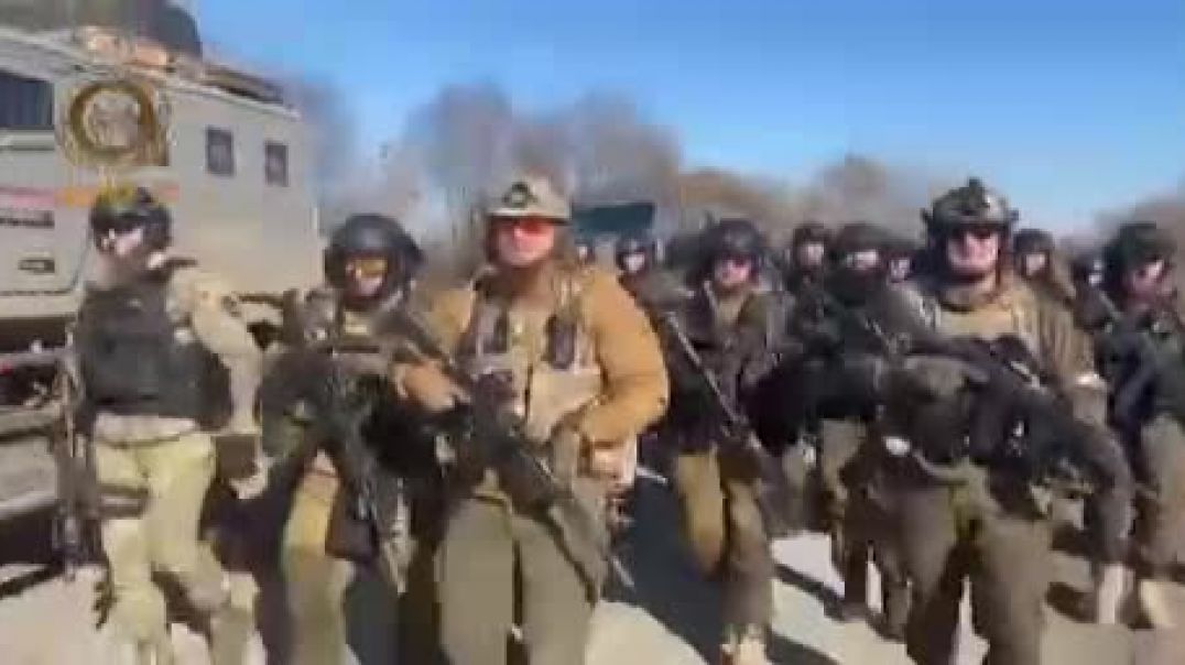 Новое видео от Рамзана Кадырова. На кадрах бойцы Росгвардии Чеченской Республики на марше в окрестностях Киева