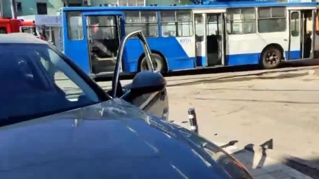 ⁣Последствия обстрела центра Донецка, во время которого погибли 20 человек и 9 были ранены 14.03.2022