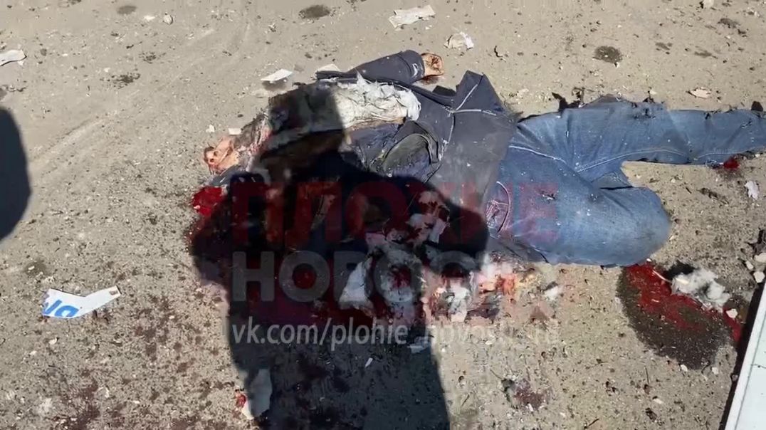 Жуткие последствия и жертвы обстрела в центре Донецка