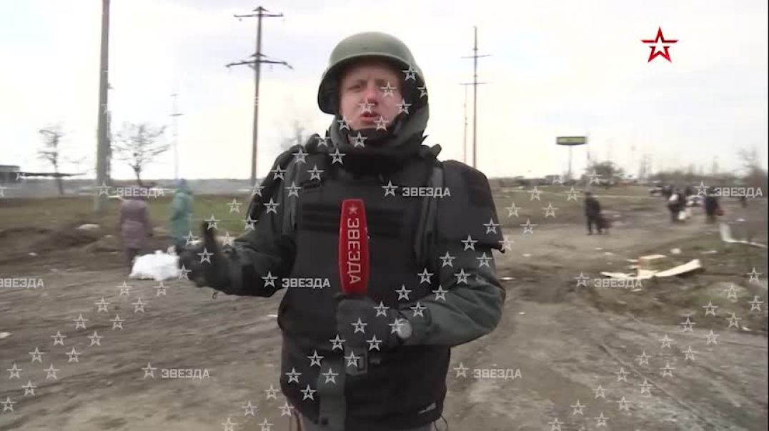 Российский военкор в 23 микрорайоне Мариуполя