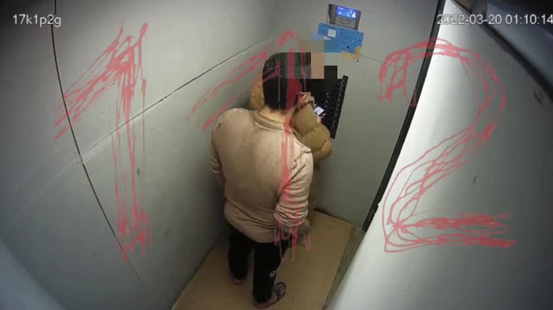 ⁣В Москве сексуально озабоченный узбек напал на 19-летнюю девушку в лифте 21.03.2022