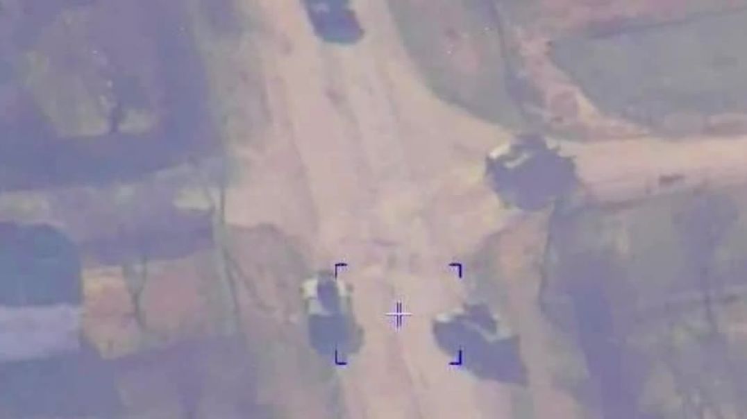 Кадры с беспилотника с уничтожением ракетами разведывательно-диверсионного подразделения ВСУ