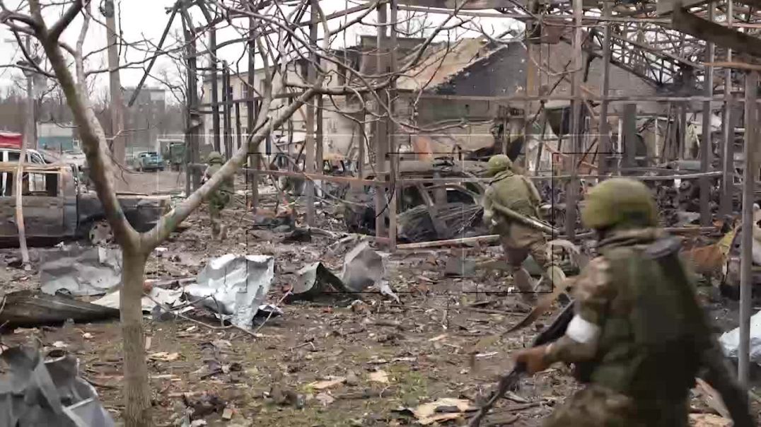 ⁣Боевые действия в Мариуполе - силы ДНР и российские морпехи продолжают зачищать город боевиков Азова 28.03.2022