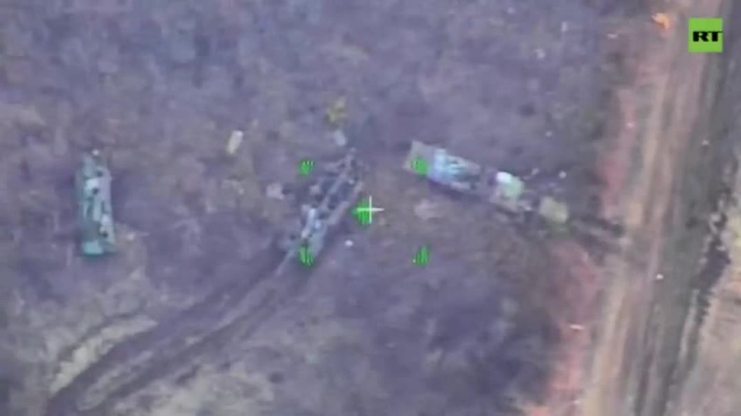 Минобороны России показало кадры уничтожения высокоточным ракетным вооружением САУ 2С-7