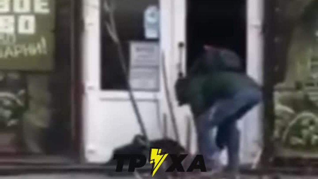 Мужчина из Балаклеи Харьковской области поймал мародера с поличным