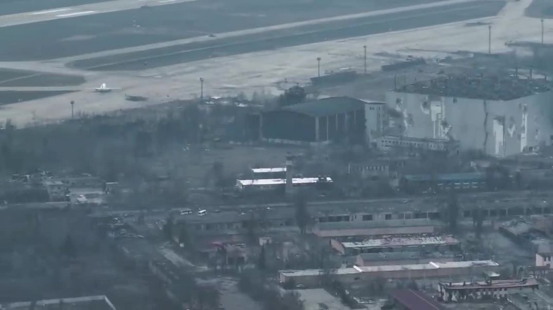 ⁣Полёт украинского дрона над Гостомелем 01.04.2022