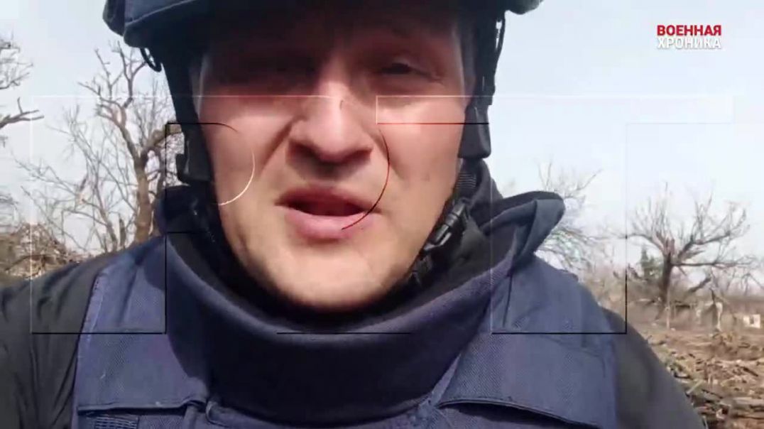 Военкор: Украинские военные отступают, бросая бронетехнику, пехотные огнемёты, одежду и даже секретные карты