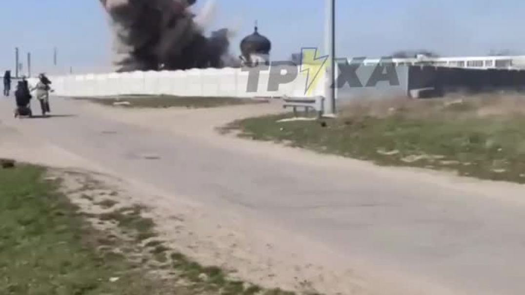 ⁣Момент взрыва возле церкви в Васищево, Харьковская область 08.04.2022