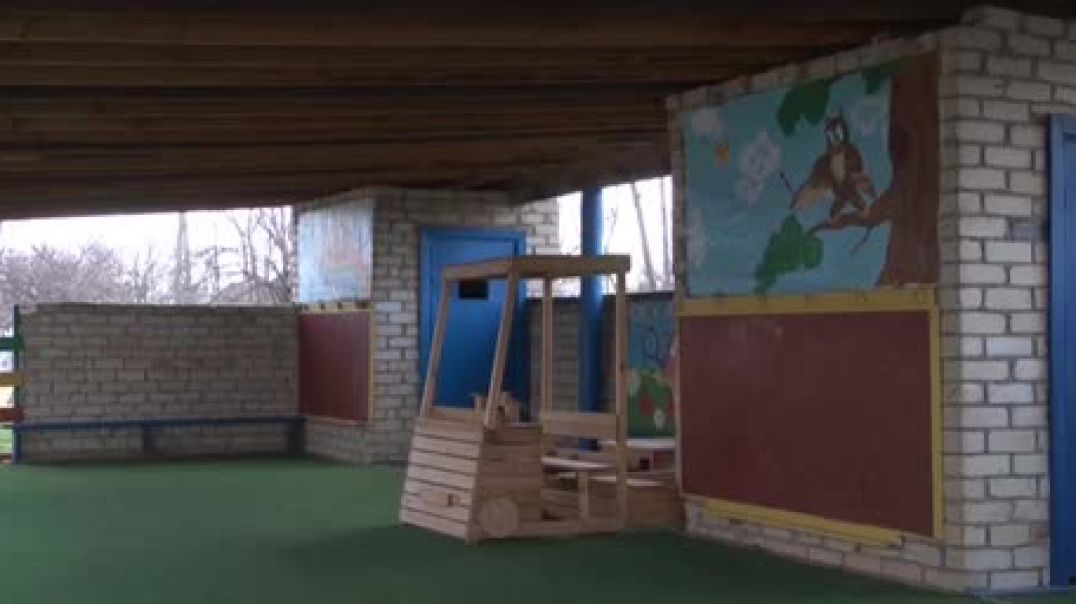⁣Российские военные разминировали территорию детского сада в населенном пункте Херсонской области 11.04.2022
