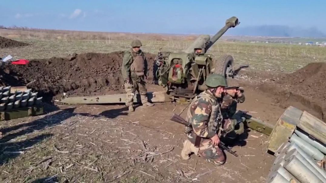 Артиллерия работает по позициям нацбатальона Азов в Мариуполе