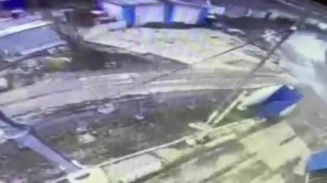 ⁣Видео момента смертельной аварии, которая произошла в Москве 10.04.2022