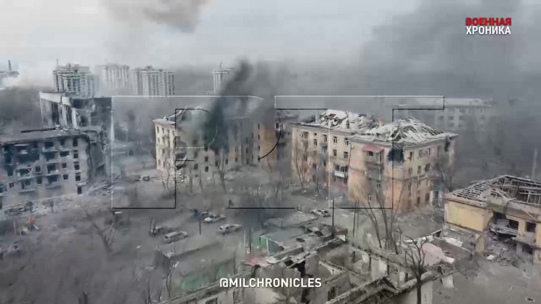 ⁣Бои в Мариуполе: наступление армии России около администрации Левобережного района города 13.04.2022