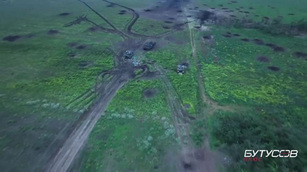 Украинские военные подрываются на минном поле