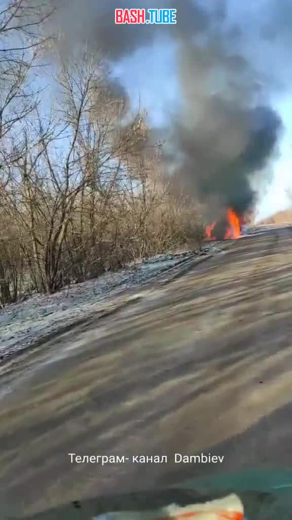 ⁣ Уничтоженная под Соледаром украинская бронированная машина Iveco LMV