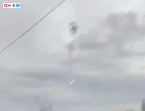 ⁣ Очевидцы сообщают о сбитой ракете над Белгородом