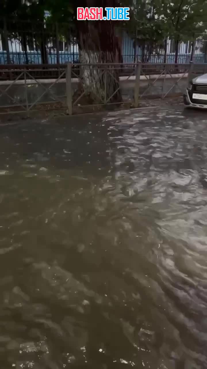  Ливень затопил ряд улиц Махачкалы
