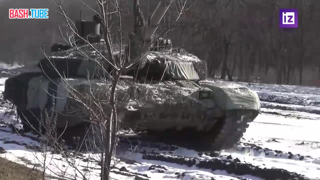  Экипажи танков Т-90М «Прорыв» ЮВО выполняют задачи по уничтожению огневых точек ВСУ