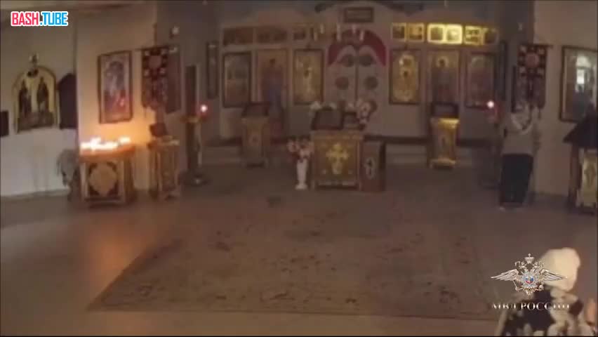  Пенсионерка украла частицы мощей Святого Николая Чудотворца из храма в Ленобласти