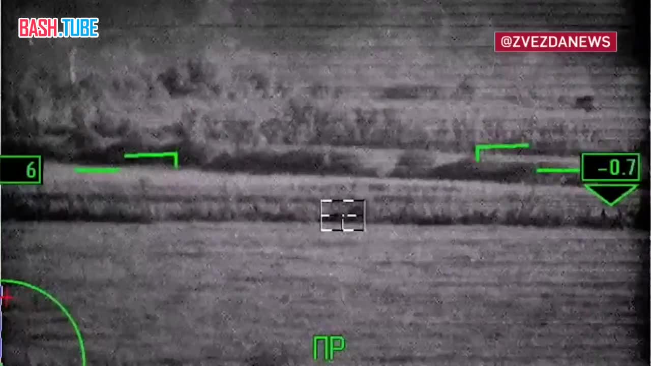  Кадры уничтожения бронетехники ВСУ на Запорожском направлении управляемой ракетой