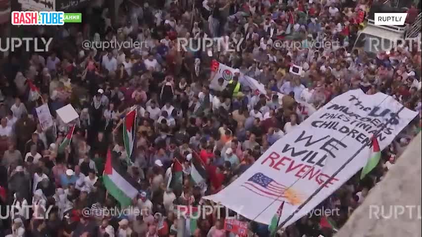  Многотысячный митинг в поддержку жителей Палестины прошел в столице Иордании Аммане