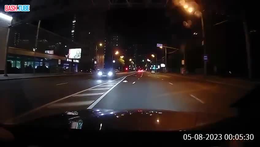  Водитель BMW столкнулся с беспилотником на ТТК в районе Москвы-Сити