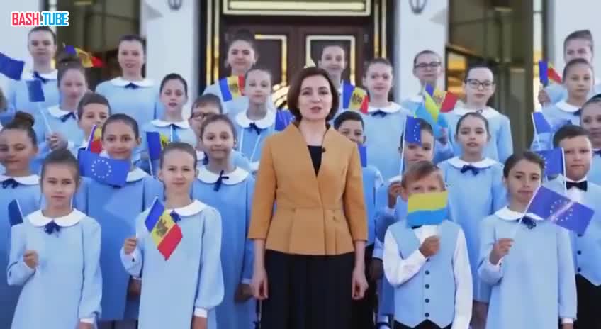  Президент Санду поздравила Украину с Днём независимости