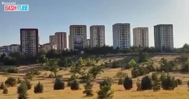 ⁣ В пострадавшей от землетрясений турецкой Малатье разом снесли 9 многоэтажек