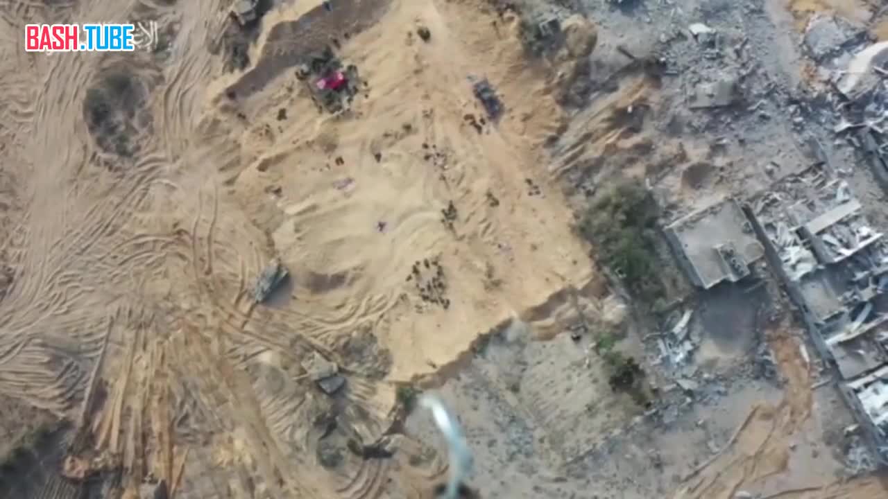 ⁣ В Газе солдаты ЦАХАЛа решили устроить привал под открытым небом, причем кучно