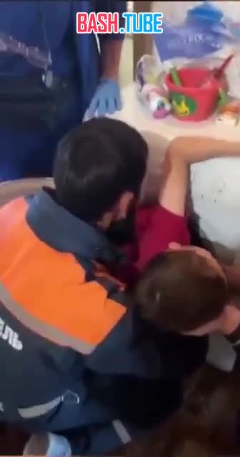  В Казани спасатели провернули спецоперацию по спасению мальчика из стиральной машины