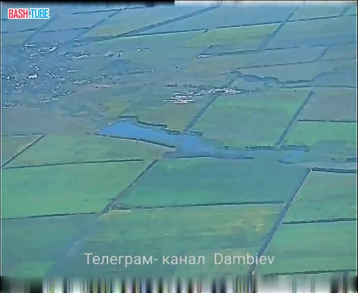 ⁣ Прилет авиабомбы ФАБ-500М62 по выявленному опорному пункту украинских формирований в районе н.п. Урожайное