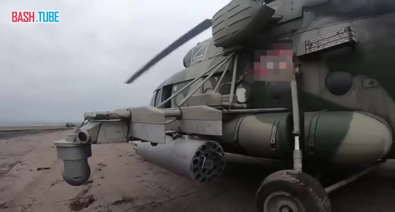  Вертолет Ми-8МТВ-5-1 «ПСО» ВКС РФ, c установленным БКО Л370Э8 «Витебск», готовится к выполнению задания