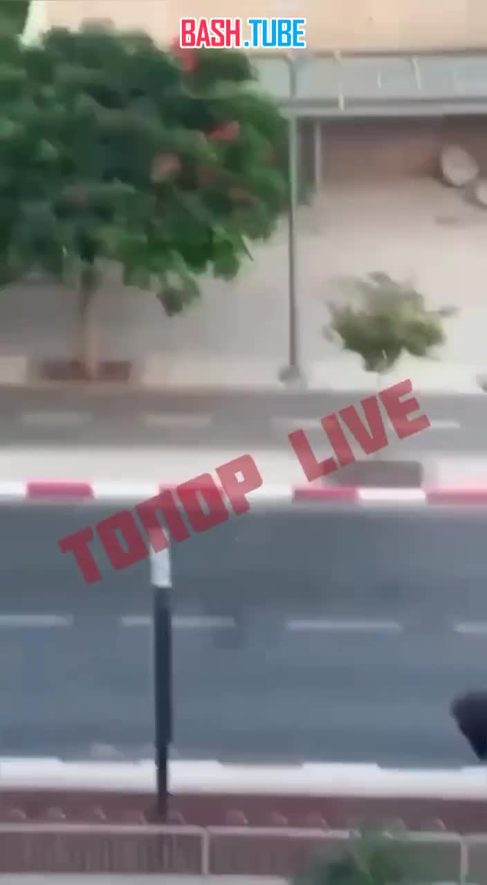  Момент обстрела полицейской машины в Израиле