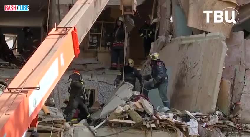  Два спасателя погибли при обрушении конструкций дома в Балашихе, еще двое пострадали - МЧС