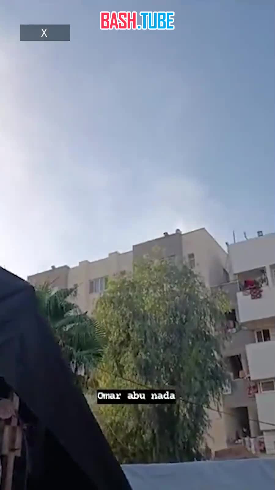 ⁣ Израильская ракета повредила солнечные батареи на крыше крупнейшей больницы в Газе