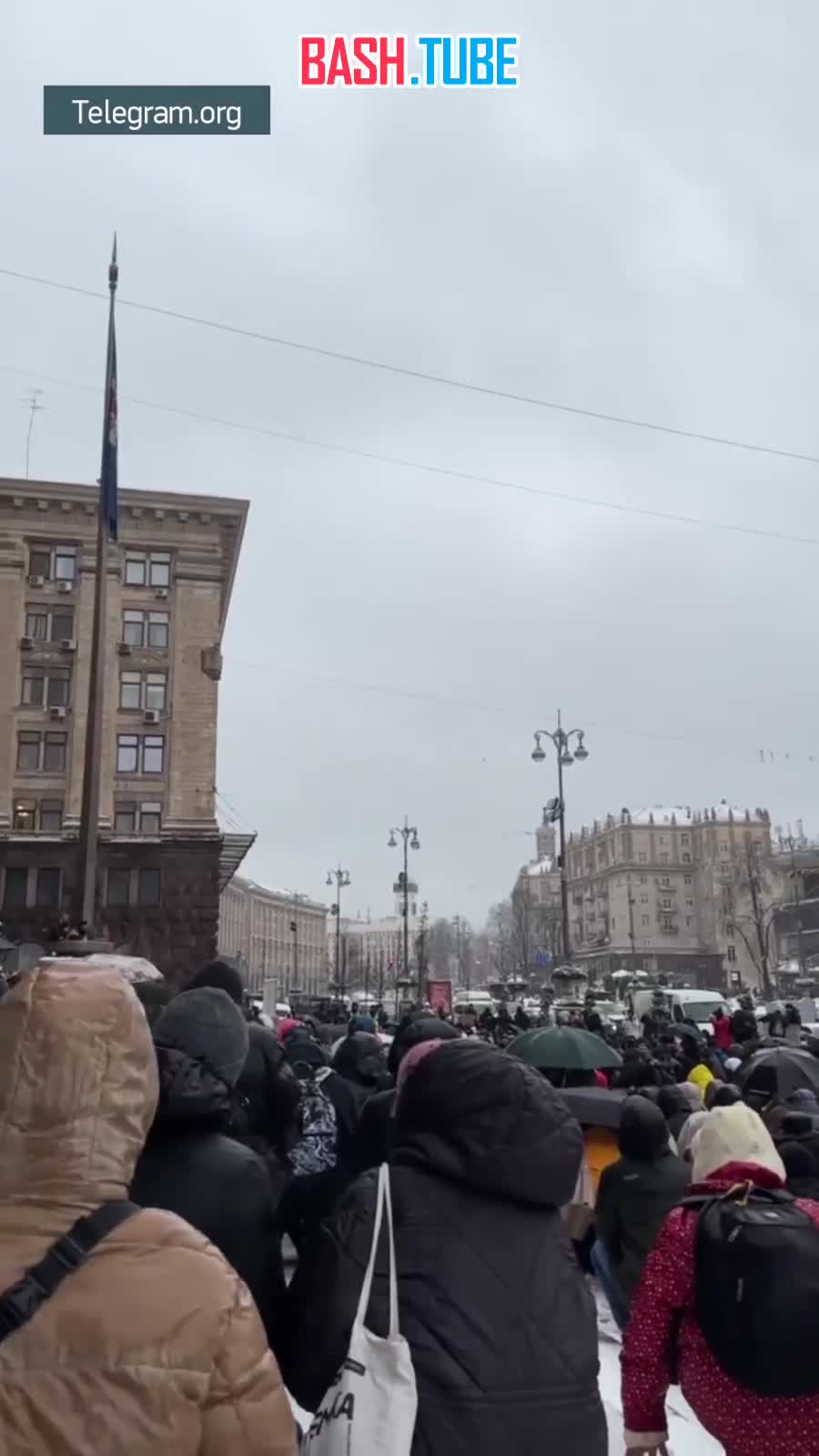 ⁣ Кличко призвал отправить на фронт митингующих, которые сегодня собрались под стенами Киевсовета
