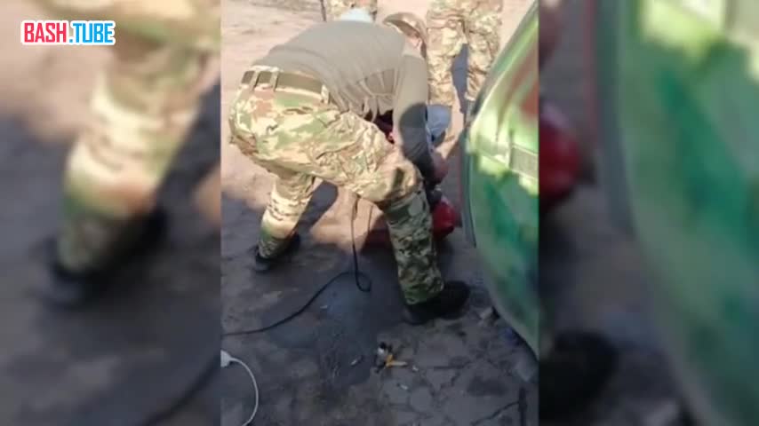 ⁣ В ДНР силовиками выявлен тайник с оружием и боеприпасами, замаскированный под газовый баллон