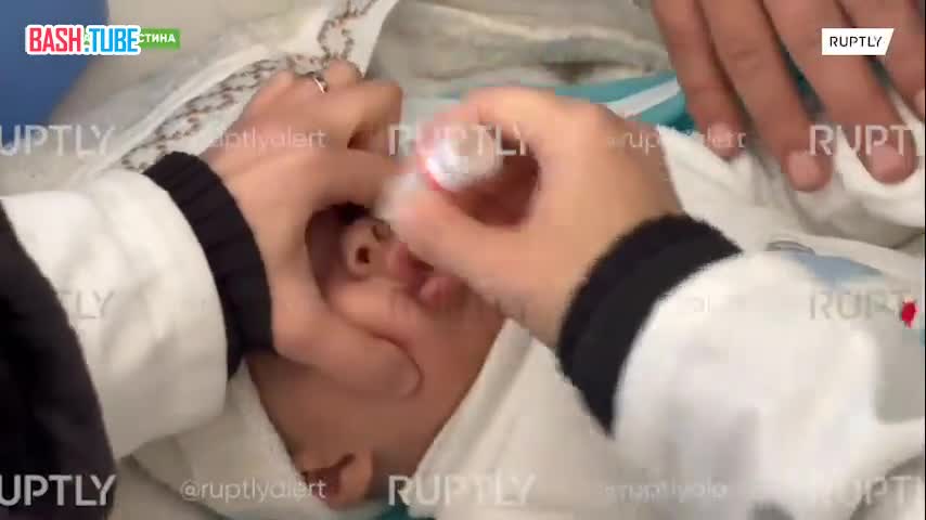  В Газе возобновили вакцинацию новорожденных, приостановленную из-за нехватки препаратов