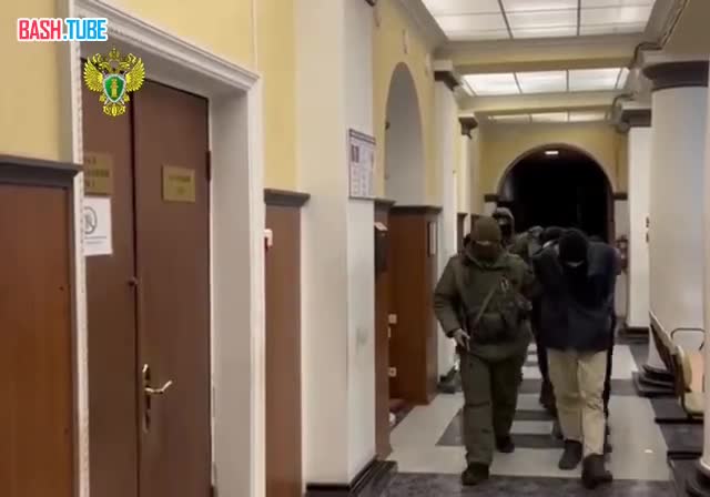 ⁣ Суд в Донецке приговорил четырех украинских морских пехотинцев к пожизненному сроку за убийство 12 человек в Мариуполе