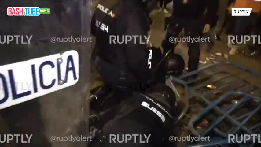  Десятки протестующих арестованы в Мадриде во время многотысячной демонстрации против переизбрания премьер-министра Испании