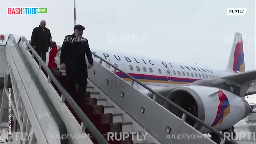 ⁣ Премьер-министр Армении Никол Пашинян прибыл в Санкт-Петербург с двухдневным рабочим визитом