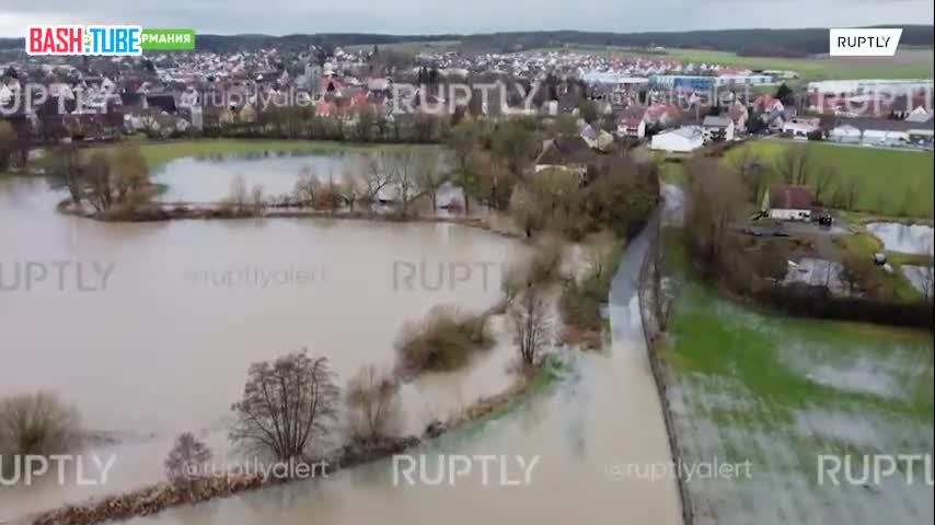 ⁣ Дрон запечатлел последствия наводнений после проливных дождей на севере Баварии