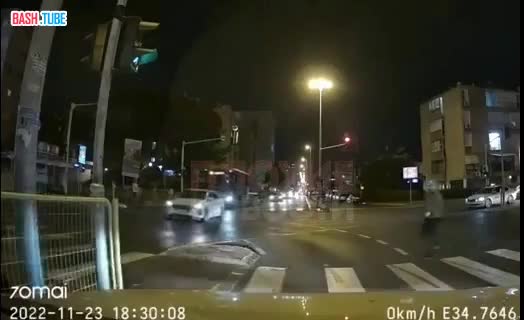 ⁣ В Израиле байкер зарезал пешехода, которого ранее чуть не сбил