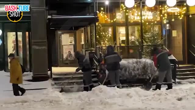 ⁣ Циклон «Ваня» завалил снегом Москву