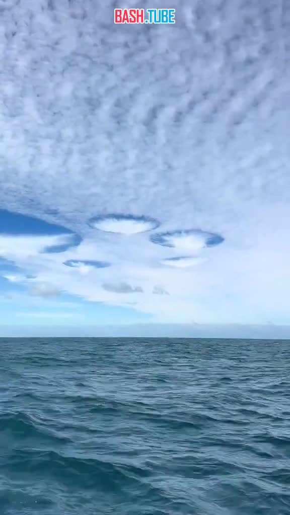  Видео необычных облаков у побережья США распространяют в международном сегменте соцсетей